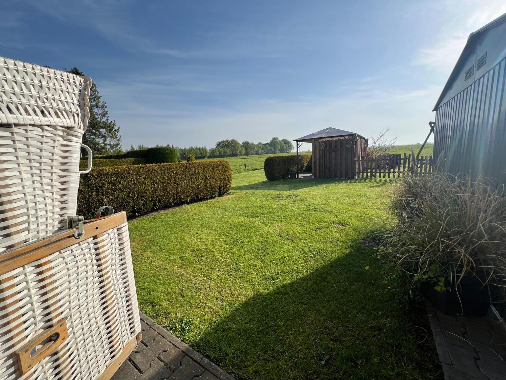 Ferienwohnung Haus Moorblick Mit Garten In Kanallage Wiesmoor Eksteriør billede