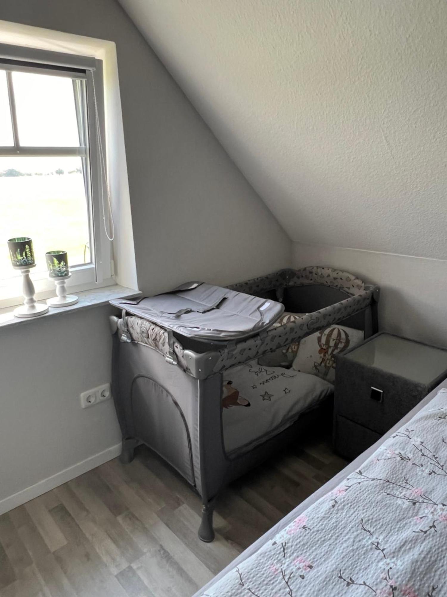 Ferienwohnung Haus Moorblick Mit Garten In Kanallage Wiesmoor Eksteriør billede